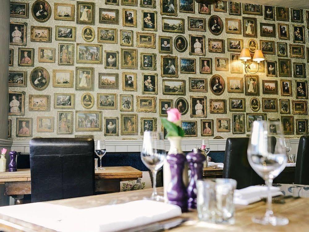 Bull Hotel By Greene King Inns Лонґ-Мелфорд Екстер'єр фото